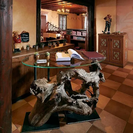 Spinne Hotel 4*